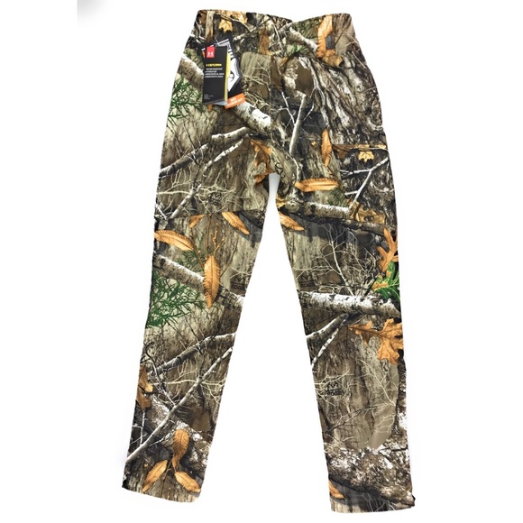 🔴SOLD Under Armour Womens Brow Tine Mid Season - Picture 4 of 8